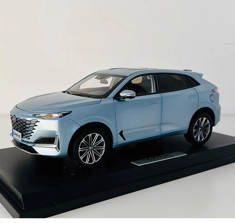 1:18 Scale Changan UNI-K SUV Diecast Model 3 1:18 Scale Changan UNI-K SUV Diecast Model - Image 3