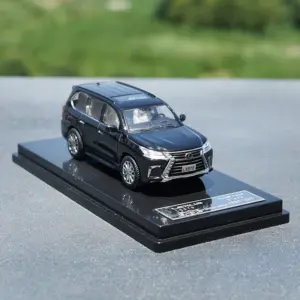 1:64 LX570 SUV Alloy Model in Metallic Silver 10 S61f878c479194aacb1e52a323989d186c