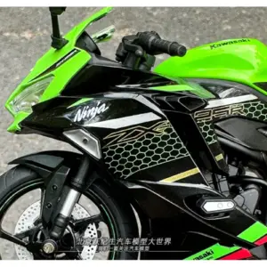 Diecast 1/12 Kawasaki ZX-25R Motorcycle Model 13 S636205a402c547cc87f404f0ed3f599bZ