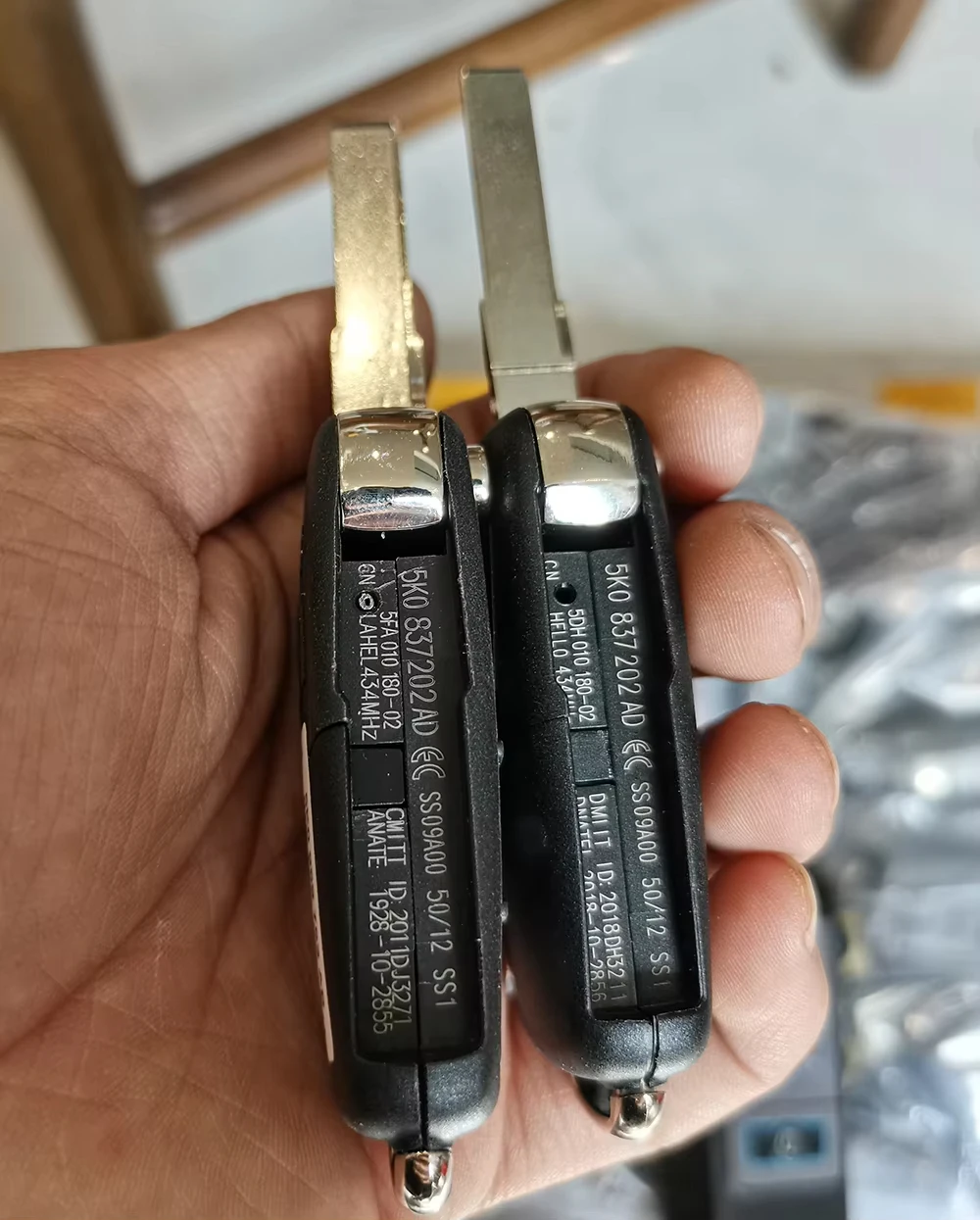 Volkswagen Remote Flip Key Shell 2011-2013 3 Volkswagen Remote Flip Key Shell 2011-2013 - Image 3