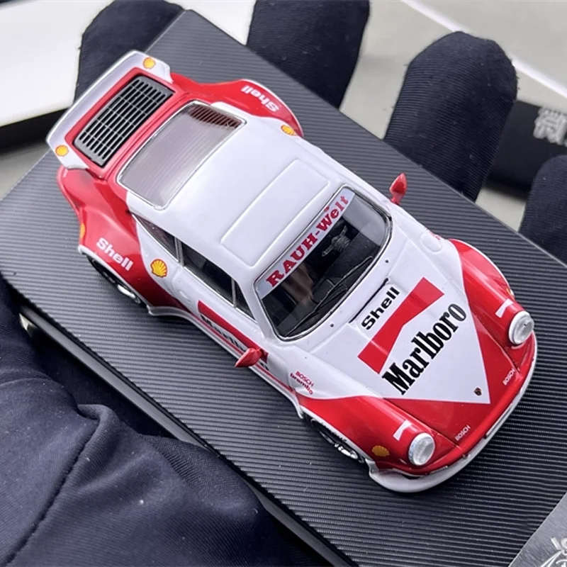 RWB 930 Diecast Model 1:64 Scale Racing Car 2 RWB 930 Diecast Model 1:64 Scale Racing Car - Image 2