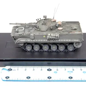 Russian BMP-3 Infantry Vehicle 1:72 Scale Model 7 S67ea6b0e2e704e74a7fae6fc9d58c8dcW