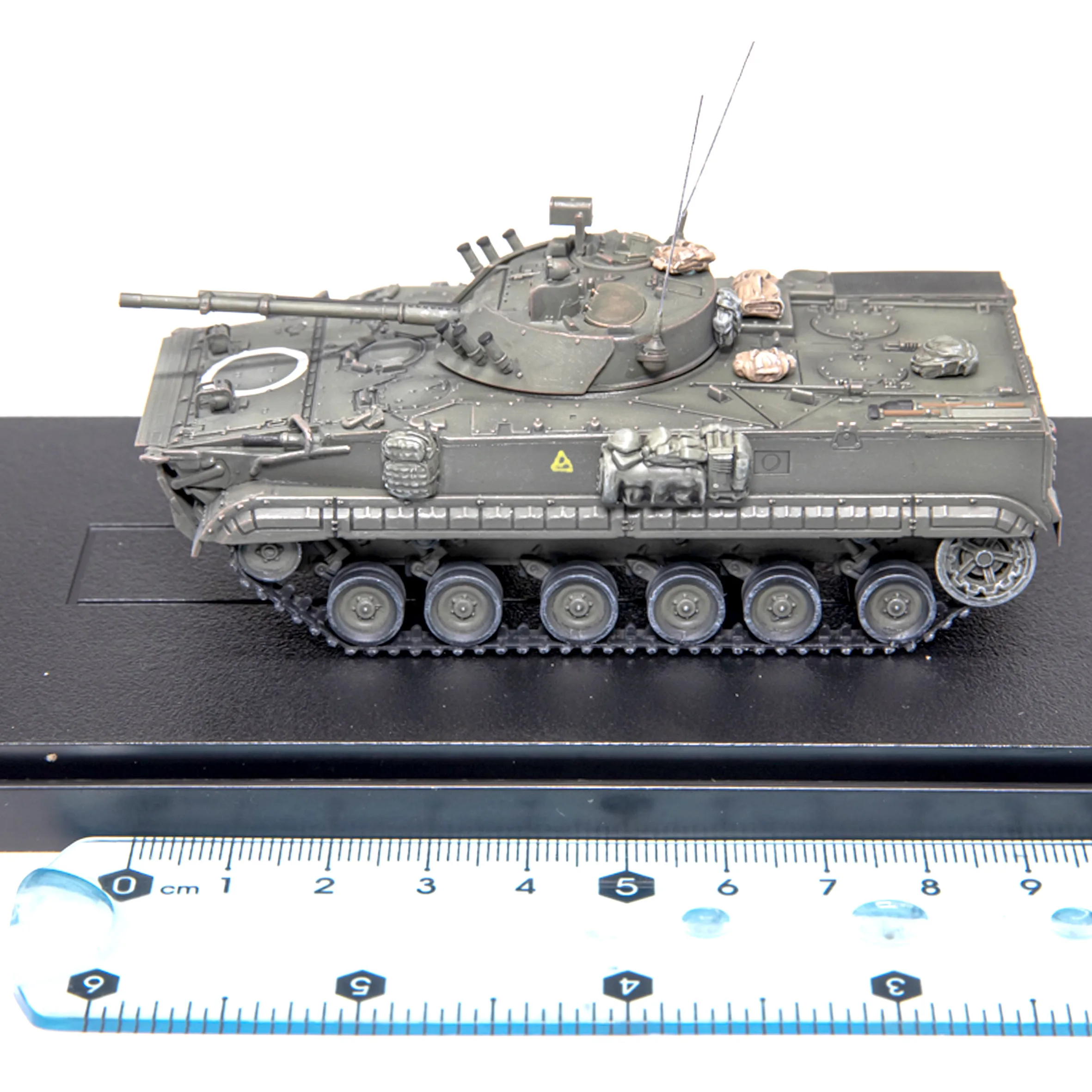 Russian BMP-3 Infantry Vehicle 1:72 Scale Model 2 Russian BMP-3 Infantry Vehicle 1:72 Scale Model - Image 2