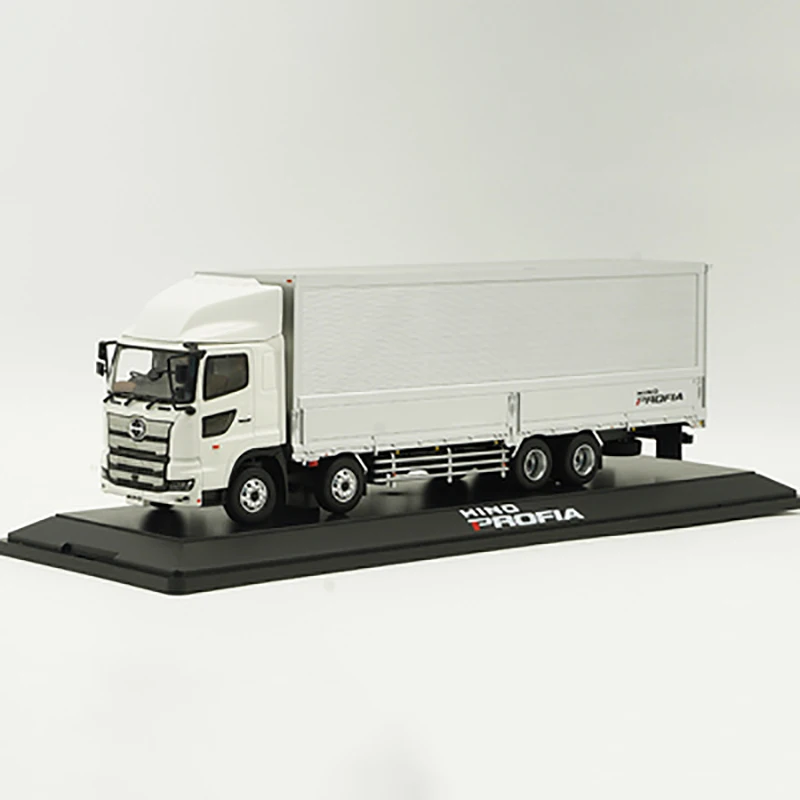 1:43 Scale Hino Supergreat Container Truck Model 6 1:43 Scale Hino Supergreat Container Truck Model - Image 6