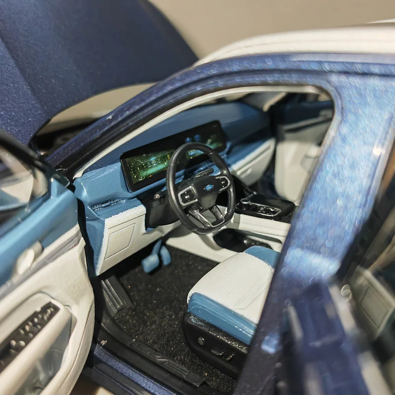 Ford Territory 1:18 Scale Diecast Model 6 Ford Territory 1:18 Scale Diecast Model - Image 6