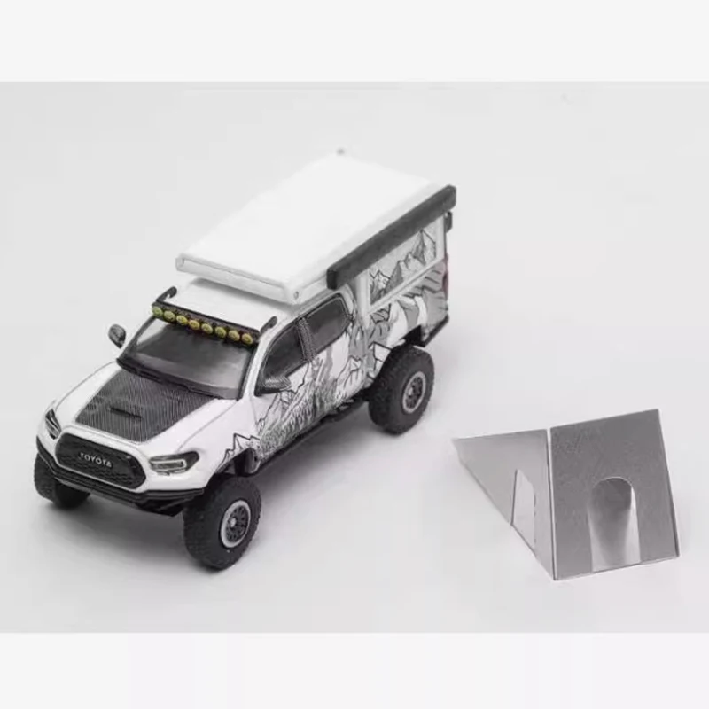 GCD 1:64 Tacoma Pickup Alloy Model Vehicle 9 GCD 1:64 Tacoma Pickup Alloy Model Vehicle - Image 9