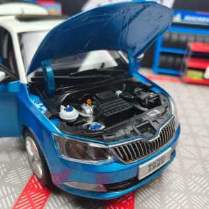 Skoda New Fabia 1:18 Diecast Model Car 13 S6ae487ab4a854fcaae8297fb79ea67b2P