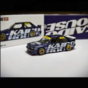 BMW M3 E30 V1 1/64 Diecast Model Car 9 S6ba542d5a20b4818b9128f72ff0bc942z