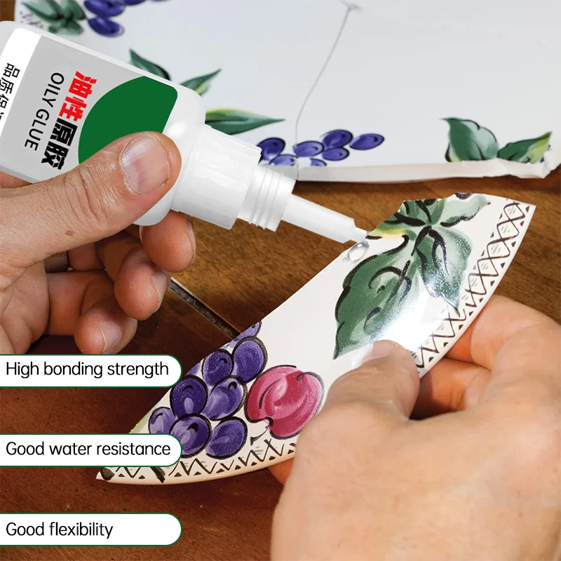 50g Universal Super Glue with Precision Tip 2 50g Universal Super Glue with Precision Tip - Image 2