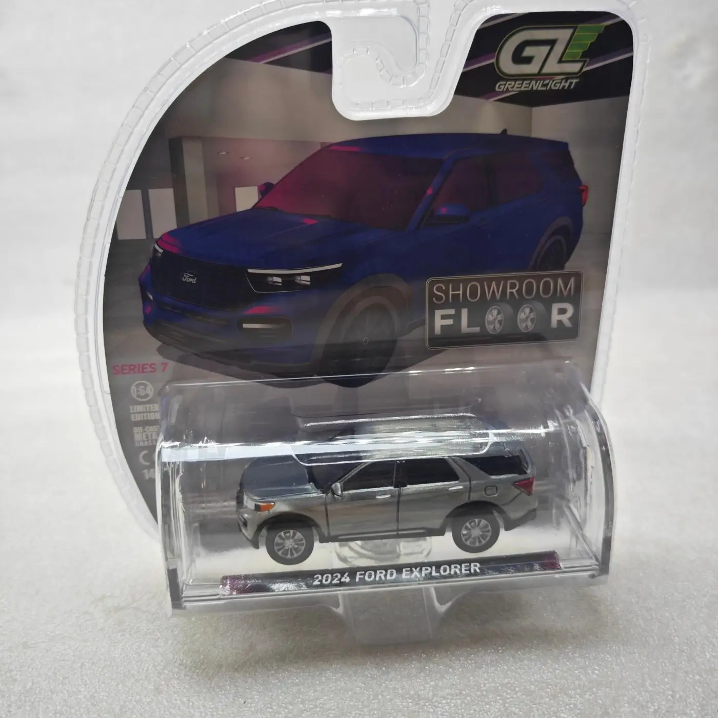 2024 Ford Explorer 1:64 Scale Model Car 2 2024 Ford Explorer 1:64 Scale Model Car - Image 2