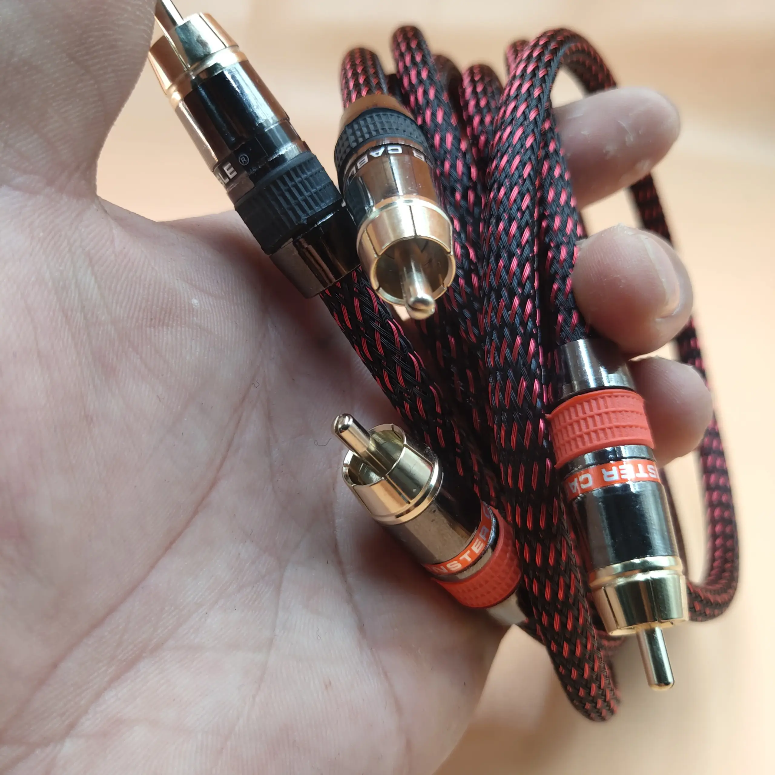 Hi-Fi Monster RCA Audio Cable 24k Gold-Plated 5 Hi-Fi Monster RCA Audio Cable 24k Gold-Plated - Image 5