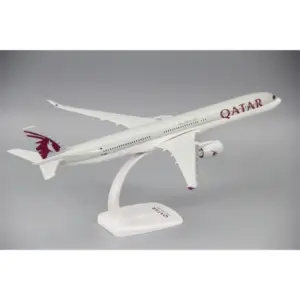 A350-1000 Qatar Airways 1:200 Scale Model 8 S73523c9604a24229863681fd2ab31d9dI