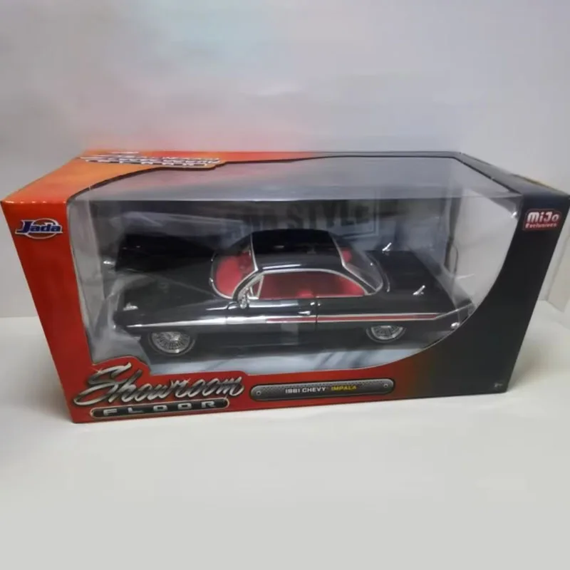 Jada 1:24 Scale 1961 Chevrolet Impala Model 5 Jada 1:24 Scale 1961 Chevrolet Impala Model - Image 5