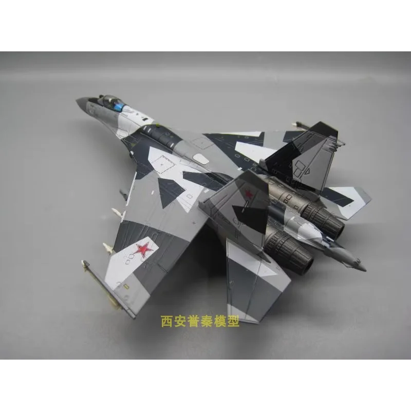 Diecast 1/100 Scale Russian Su-35 Model 5 Diecast 1/100 Scale Russian Su-35 Model - Image 5