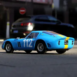 Bburago 1:24 Ferrari 250 GTO Diecast Model 10 S760bd0bc9c0e4f20aef27f9ca1e3d8b6d
