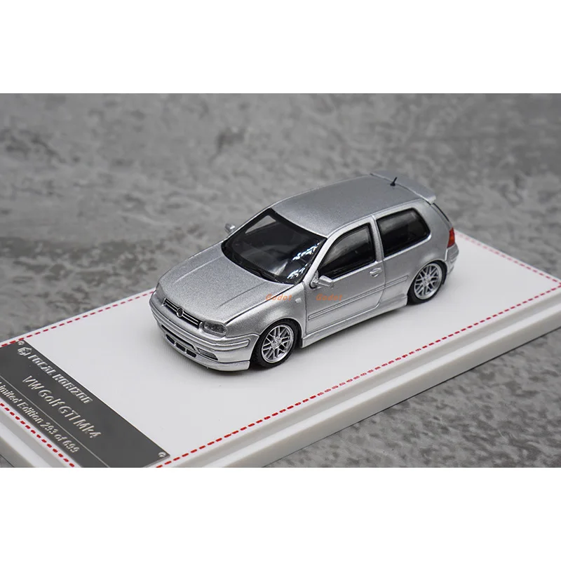 1:64 Golf MK4 Diecast Model in Silver 3 1:64 Golf MK4 Diecast Model in Silver - Image 3