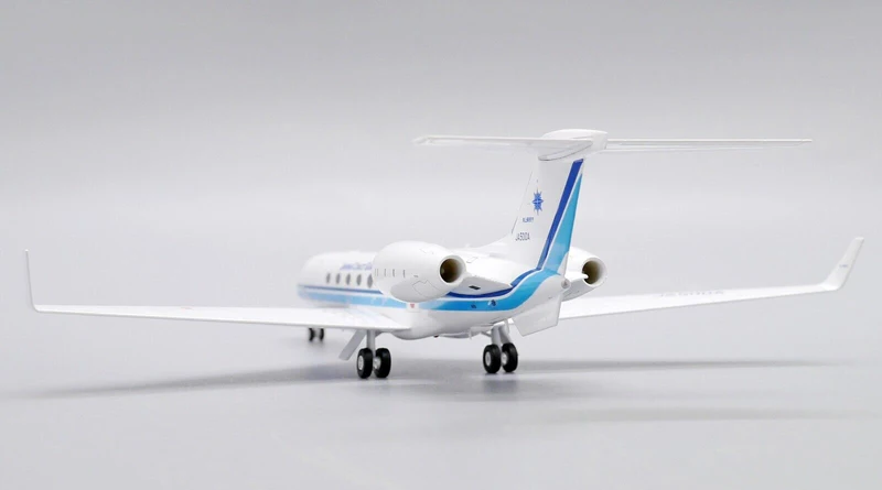 G-V Ocean Surveillance Aircraft Model JA500A 1:200 4 G-V Ocean Surveillance Aircraft Model JA500A 1:200 - Image 4