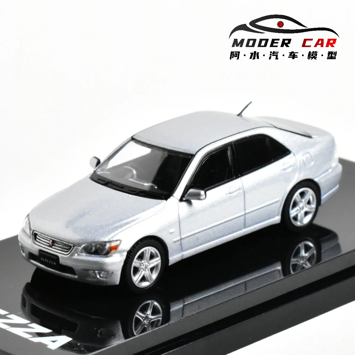 HOBBY JAPAN 1:64 Altezza RS200 Model Car 12 HOBBY JAPAN 1:64 Altezza RS200 Model Car - Image 12