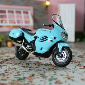 Welly 1:18 Triumph 2002 Trophy Motorcycle Model