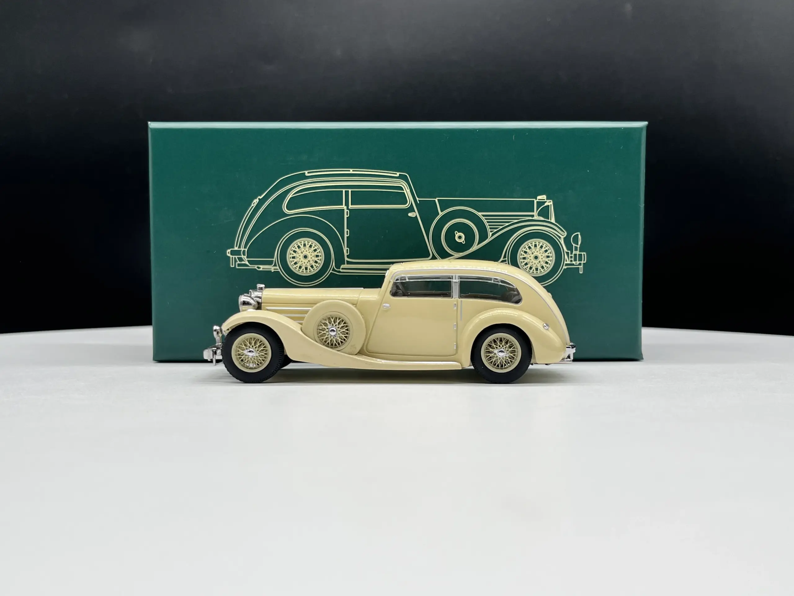 Die Cast 1935 Jaguar SS1 Airline Model 1:43 7 Die Cast 1935 Jaguar SS1 Airline Model 1:43 - Image 7