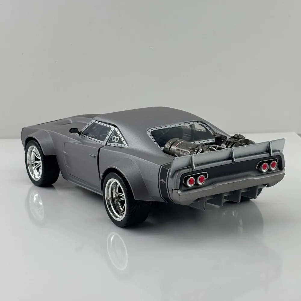 JADA Gada 1:24 Dodge Ice Charger Model Car 3 JADA Gada 1:24 Dodge Ice Charger Model Car - Image 3