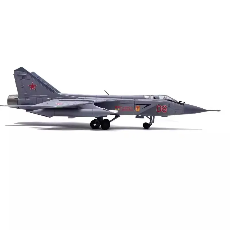 Soviet MiG-31 Model 1:72 Scale Aircraft 3 Soviet MiG-31 Model 1:72 Scale Aircraft - Image 3