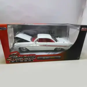 Jada 1:24 Scale 1961 Chevrolet Impala Model 12 S7f50e1c78dca454ba863cc6360bb379aF