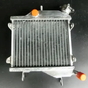 Heavy-Duty Aluminum Radiator for Yamaha TZR250 10 S7fbfdf45516b4fcead642dcc5b37f6e9v