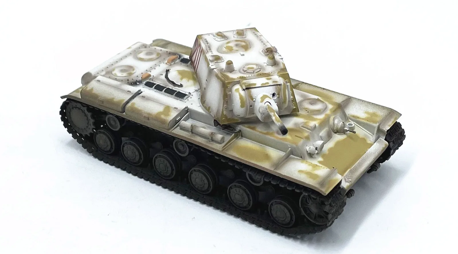 Soviet KV-1 Heavy Tank Model 1:72 Scale 3 Soviet KV-1 Heavy Tank Model 1:72 Scale - Image 3