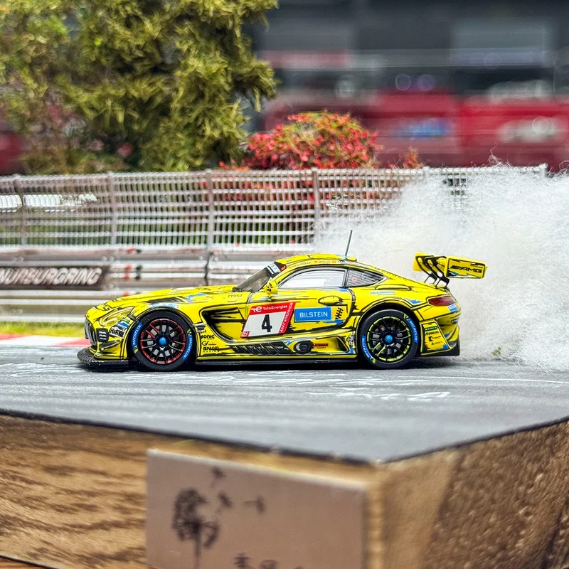1:64 Scale Mercedes-Benz AMG GT3 Diecast Model 4 1:64 Scale Mercedes-Benz AMG GT3 Diecast Model - Image 4