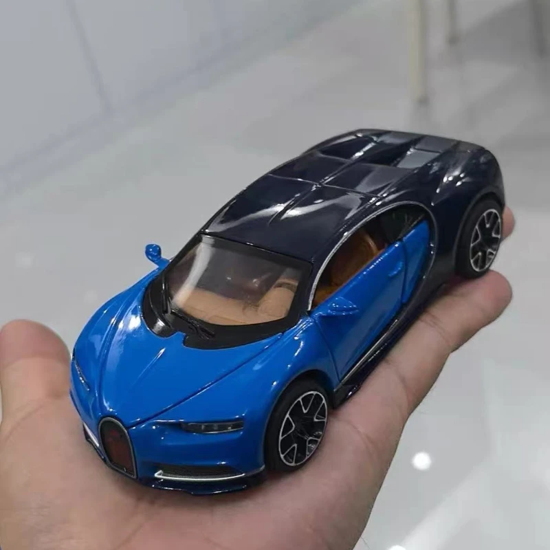 1:32 Scale Bugatti Chiron Diecast Model 3 1:32 Scale Bugatti Chiron Diecast Model - Image 3