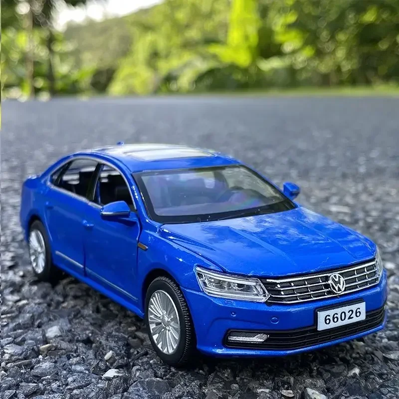 1:32 Scale Volkswagen Passat Magotan Model 7 1:32 Scale Volkswagen Passat Magotan Model - Image 7