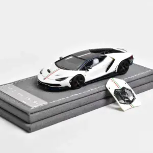 CentenaRio LP770-4 Diecast Model 1:64 Scale 14 S82e6b491713f451e9e53fbc49507d3c74