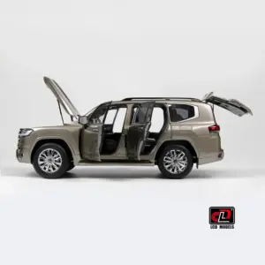 Diecast Model LC300 ZX 1:18 Scale SUV 17 S82f0e3188c674c4385b67e7ac6d922d13