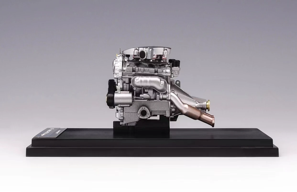 1:18 Scale Diecast Engine Model Collection 10 1:18 Scale Diecast Engine Model Collection - Image 10