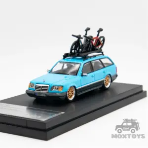 Mortal 1:64 Diecast Model Car Limited Edition 8 S84cc8d4584654337a7bee12d935306edT