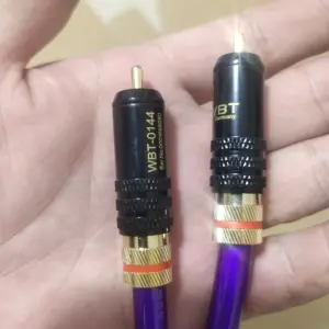 Holland Van Den Hul VDH 75Ω Digital Coaxial Cable 11 S8791b4699a8248cea14c7bde7ace5f39z