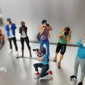 Resin Miniature Figures Set for Diorama 1:64 17 S8b7bf59fbbde4cdd88d01e7c69bddb33i 1