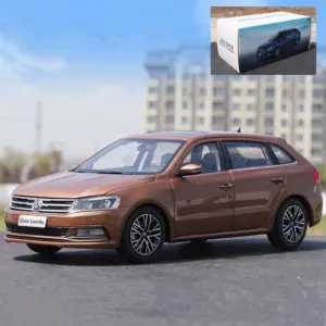 VW Gran Lavida 1:18 Diecast Model Silver 20 S8bf0fc177c004484afe341d415656927D