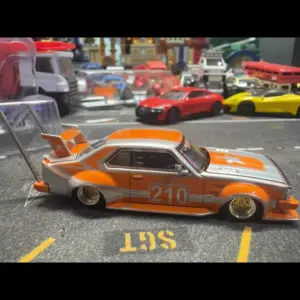 Diecast 1/64 Scale Nissan Skyline KPGC10 Model 11 S8cc30f7a906a4ace85fff92b2ae5e445M