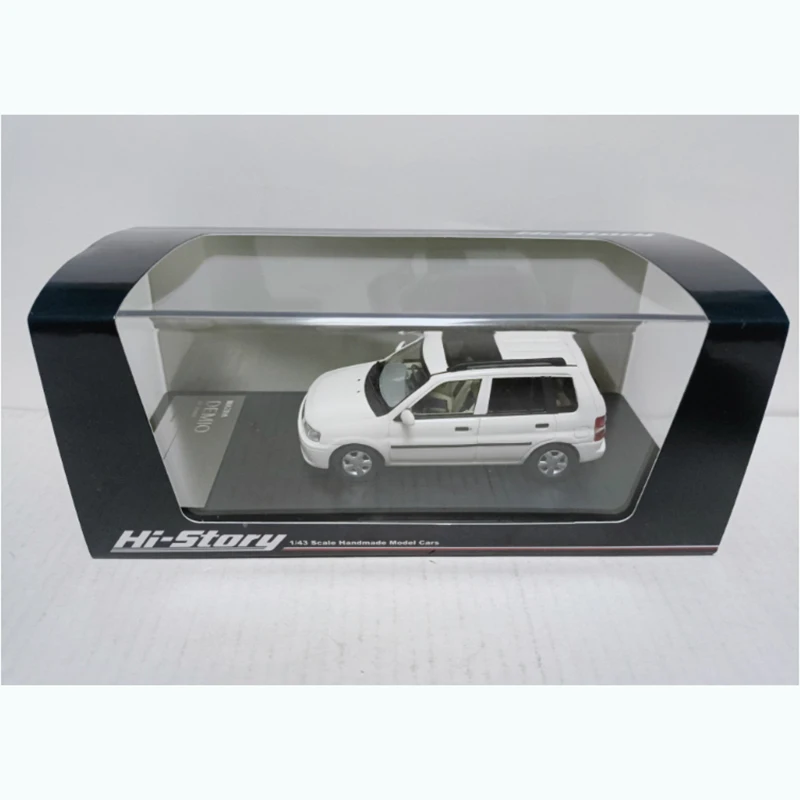 1/43 Scale Mazda Demio GL 1996 Model Car 5 1/43 Scale Mazda Demio GL 1996 Model Car - Image 5