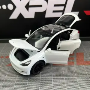 Tesla Cybertruck 1:32 Diecast Model with Effects 50 S91f1de758f7c425da60def714db8fe83h