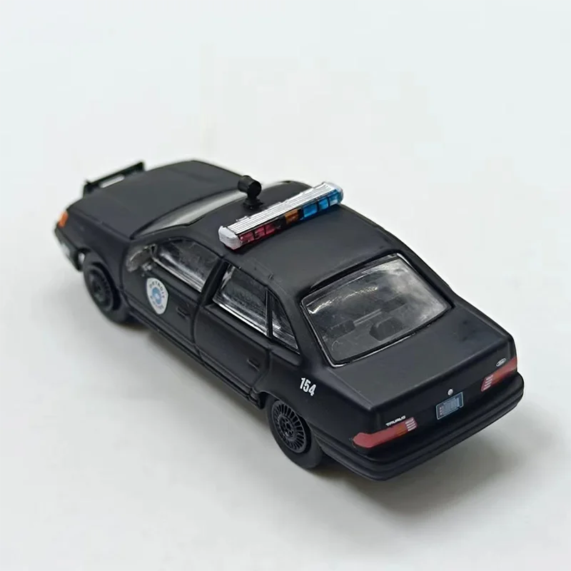 1986 Ford Taurus LX 1:64 Diecast Model 3 1986 Ford Taurus LX 1:64 Diecast Model - Image 3