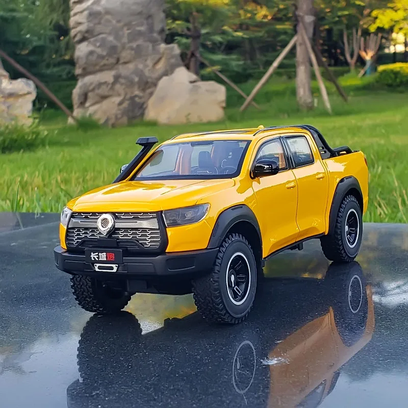 Vibrant Yellow 1:24 Die-Cast Pickup Truck Model 3 Vibrant Yellow 1:24 Die-Cast Pickup Truck Model - Image 3