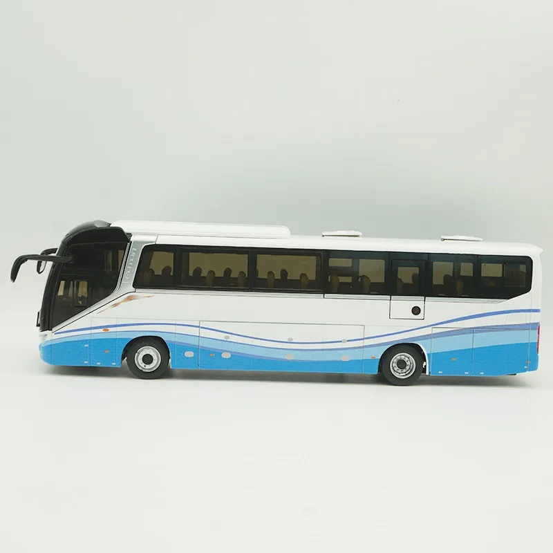 Foton Ohui BJ6122 1:36 Scale Bus Model 2 Foton Ohui BJ6122 1:36 Scale Bus Model - Image 2