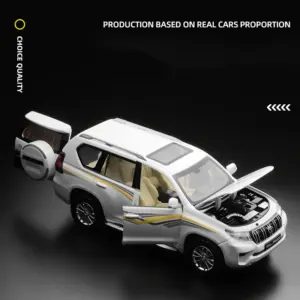 Toyota Prado 1:24 Scale Die-Cast Model 8 S94e8a3a8eec34c4399b832e57f5238f5S