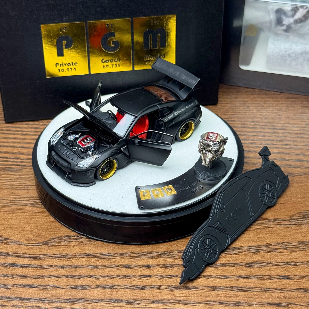 Nissan GTR R35 Rocket Bunny TRUST Model 1:64 7 Nissan GTR R35 Rocket Bunny TRUST Model 1:64 - Image 7