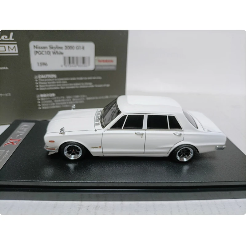 1:43 Scale Nissan Skyline 2000 GT-R Model 2 1:43 Scale Nissan Skyline 2000 GT-R Model - Image 2