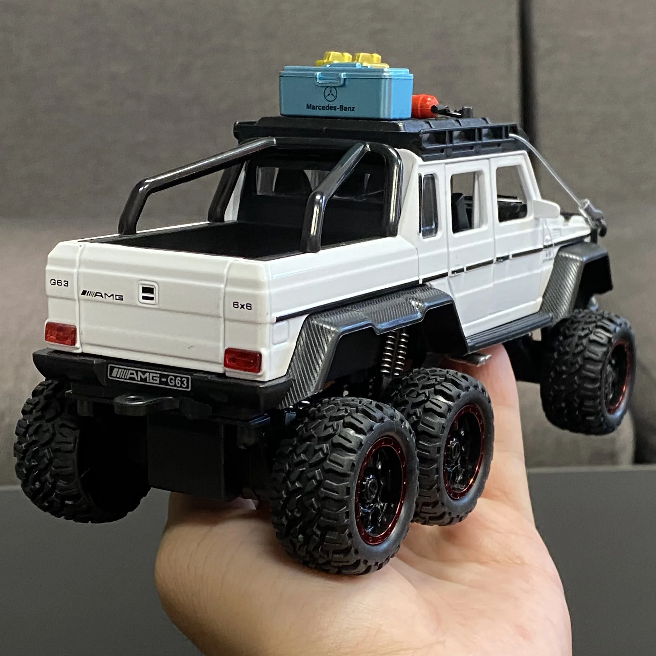 1:24 Benz G63 6x6 Adventure Model Car 2 1:24 Benz G63 6x6 Adventure Model Car - Image 2