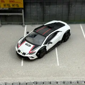 1/64 Scale Lamborghini Huracan Sterrato Model 9 S9b5ecf2207164526aac153332427f73aY
